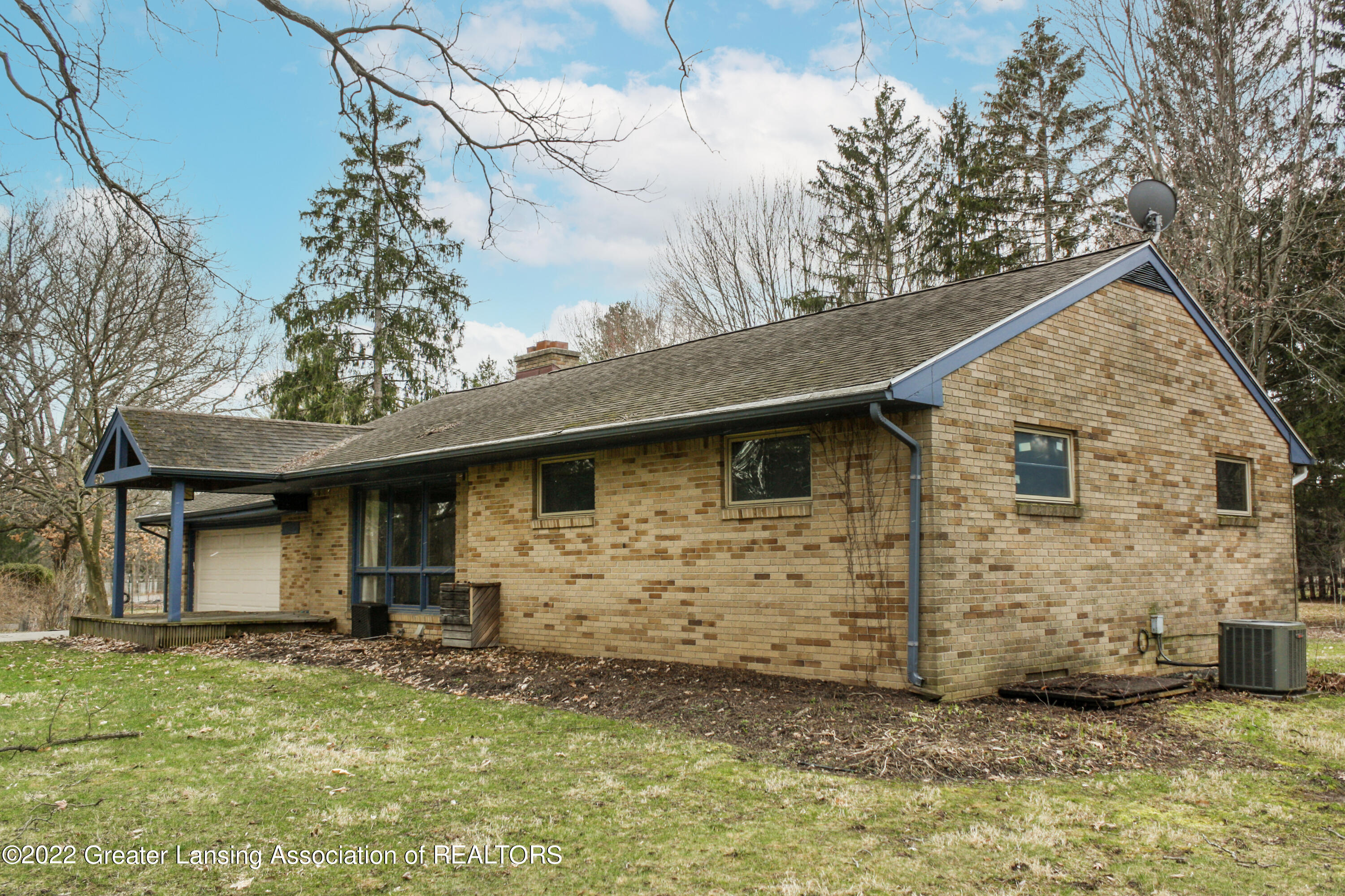 4215 Hulett Road Okemos, MI 48864 - Photo 46 of 46 IMG_2027