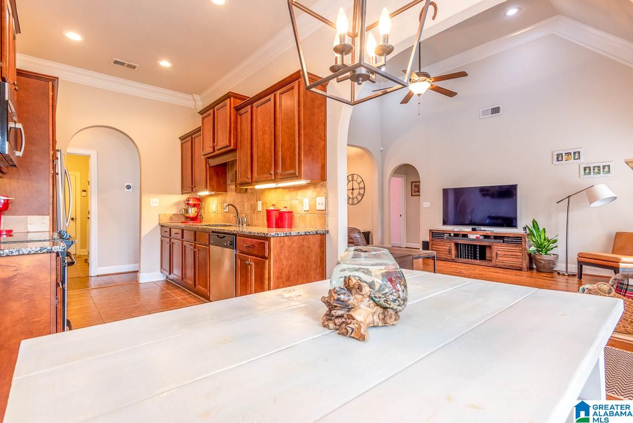 233 Strathaven Lane Pelham, AL 35124 - Photo 14 of 40