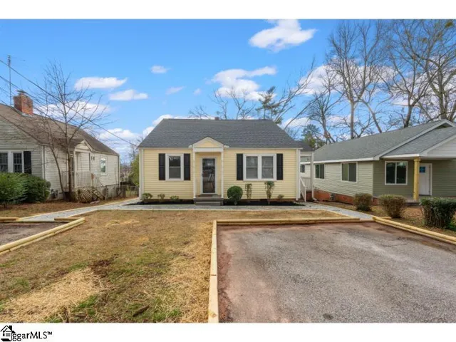 $325,000 | 412 Rogers Avenue, Greenville, SC 29617