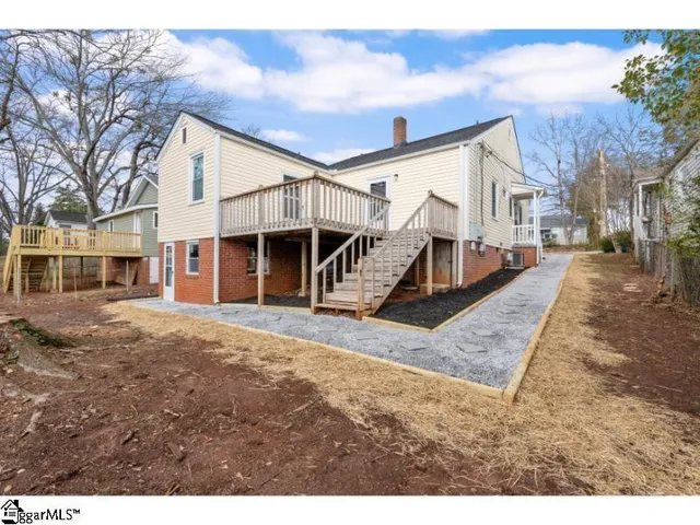 $325,000 | 412 Rogers Avenue, Greenville, SC 29617