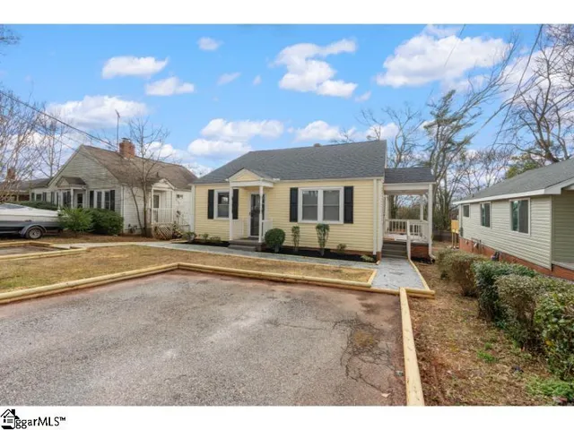 $325,000 | 412 Rogers Avenue, Greenville, SC 29617