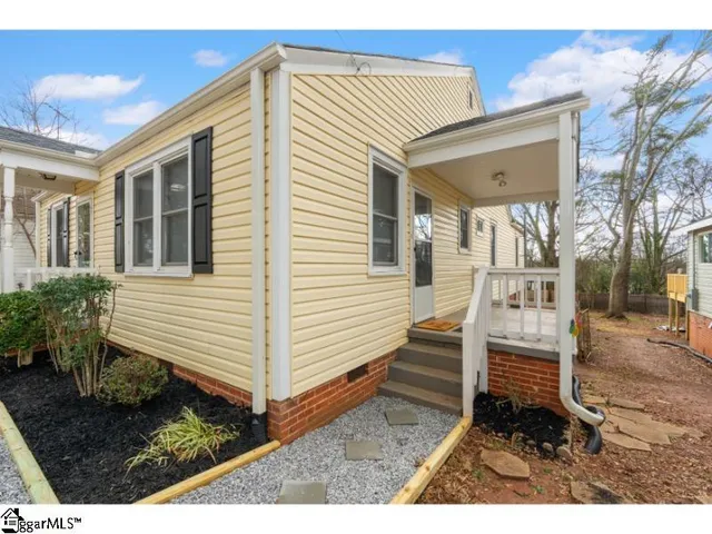 $325,000 | 412 Rogers Avenue, Greenville, SC 29617