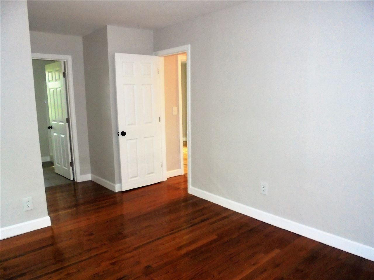 314 West Surry Road Keene, NH 03431 - Photo 11 of 33