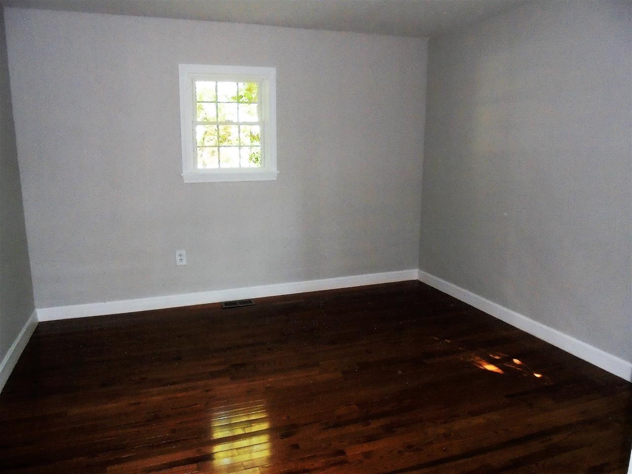 314 West Surry Road Keene, NH 03431 - Photo 13 of 33