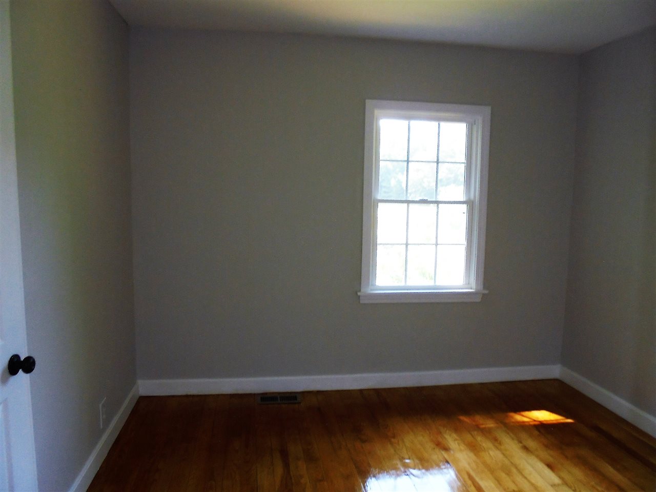 314 West Surry Road Keene, NH 03431 - Photo 18 of 33