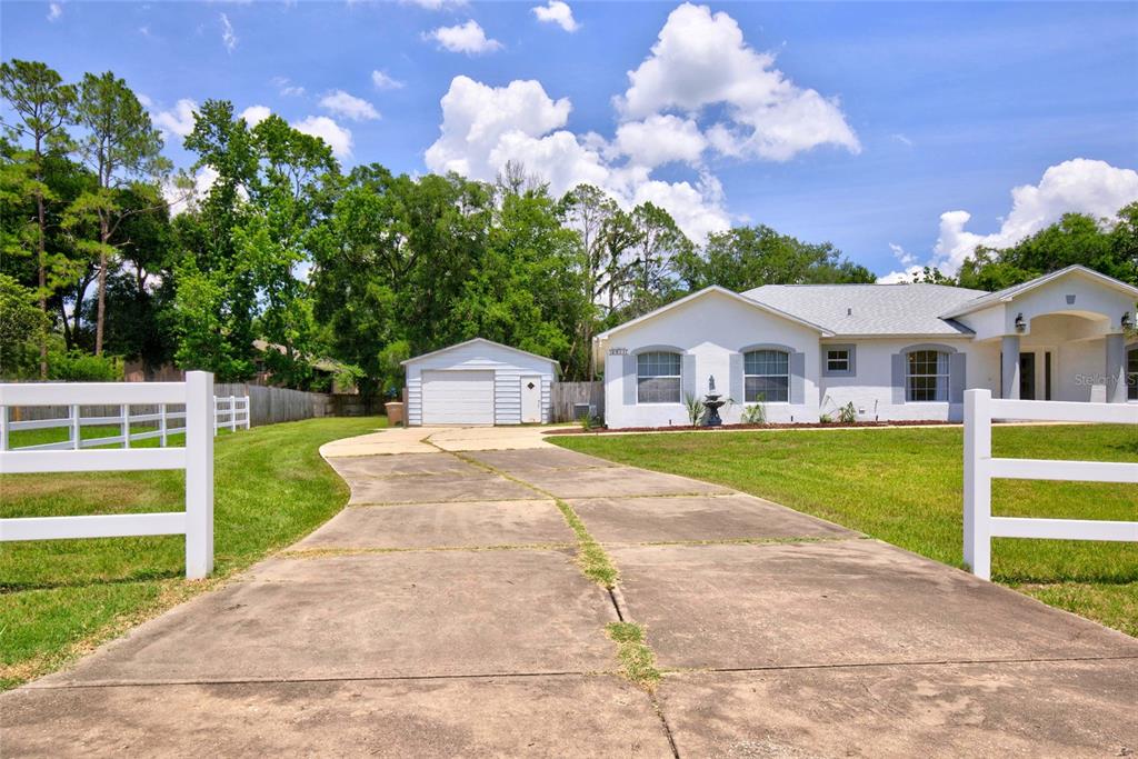 2911 Southwest 34th Avenue Ocala, FL 34474 - Photo 2 of 50