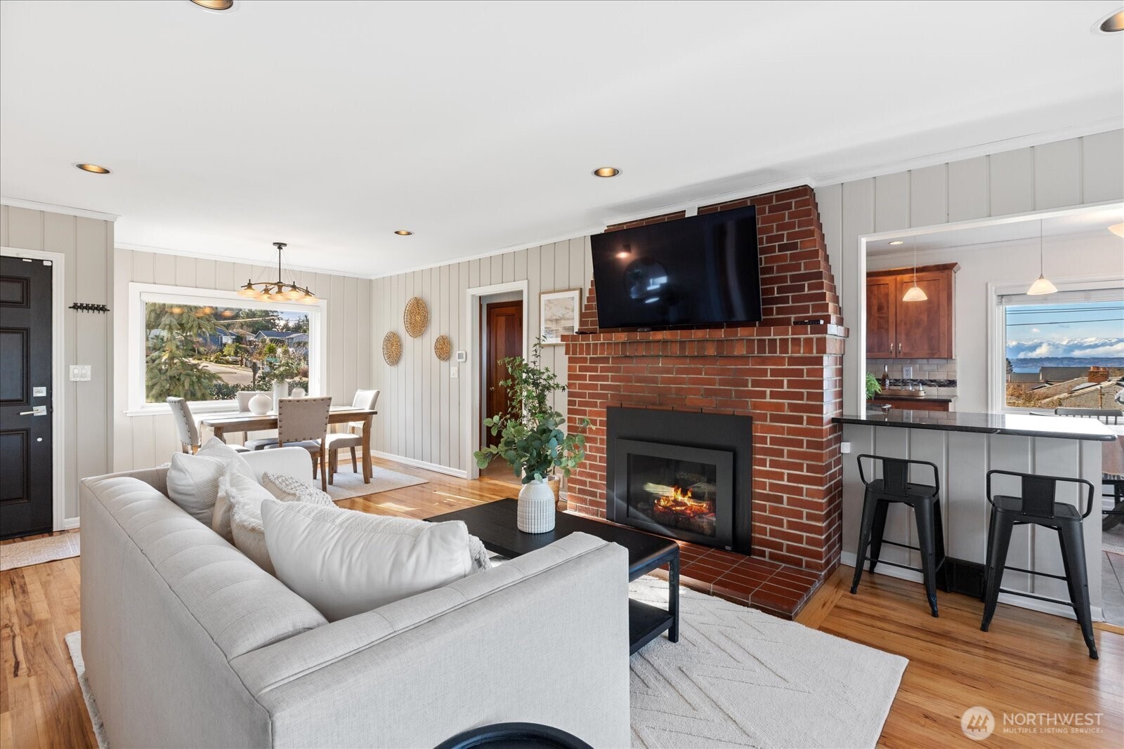 1001 Maple Street Edmonds, WA 98020 - Photo 7 of 40