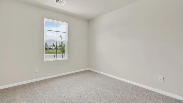 $2,190 | 332 St Thomas Street, Lockhart, TX 78644