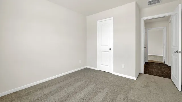 $2,190 | 332 St Thomas Street, Lockhart, TX 78644