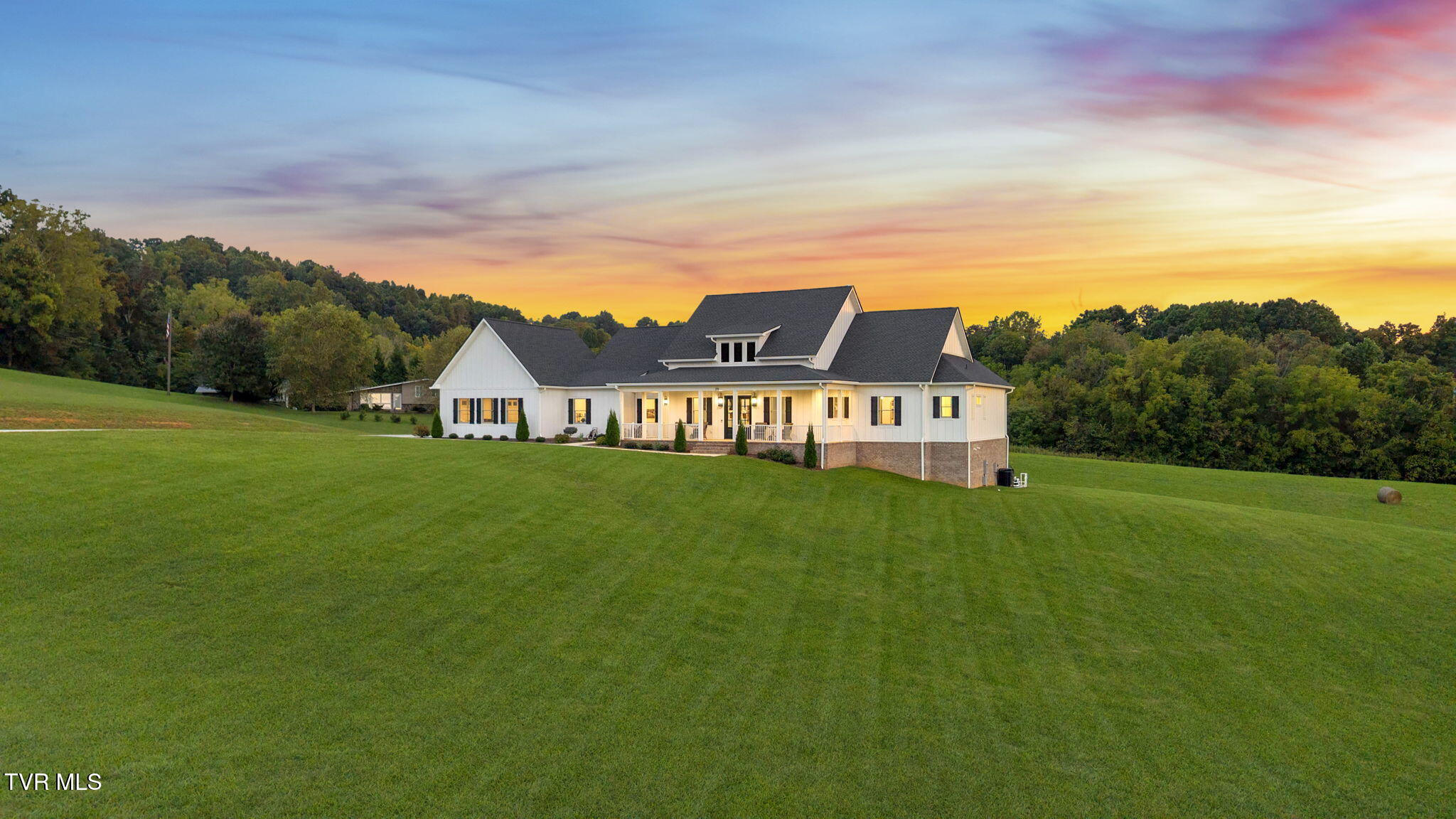 219 Bulldog Miller Road Jonesborough, TN 37659 - Photo 3 of 50 11-web-or-mls-DJI_20250928191928_0771_D