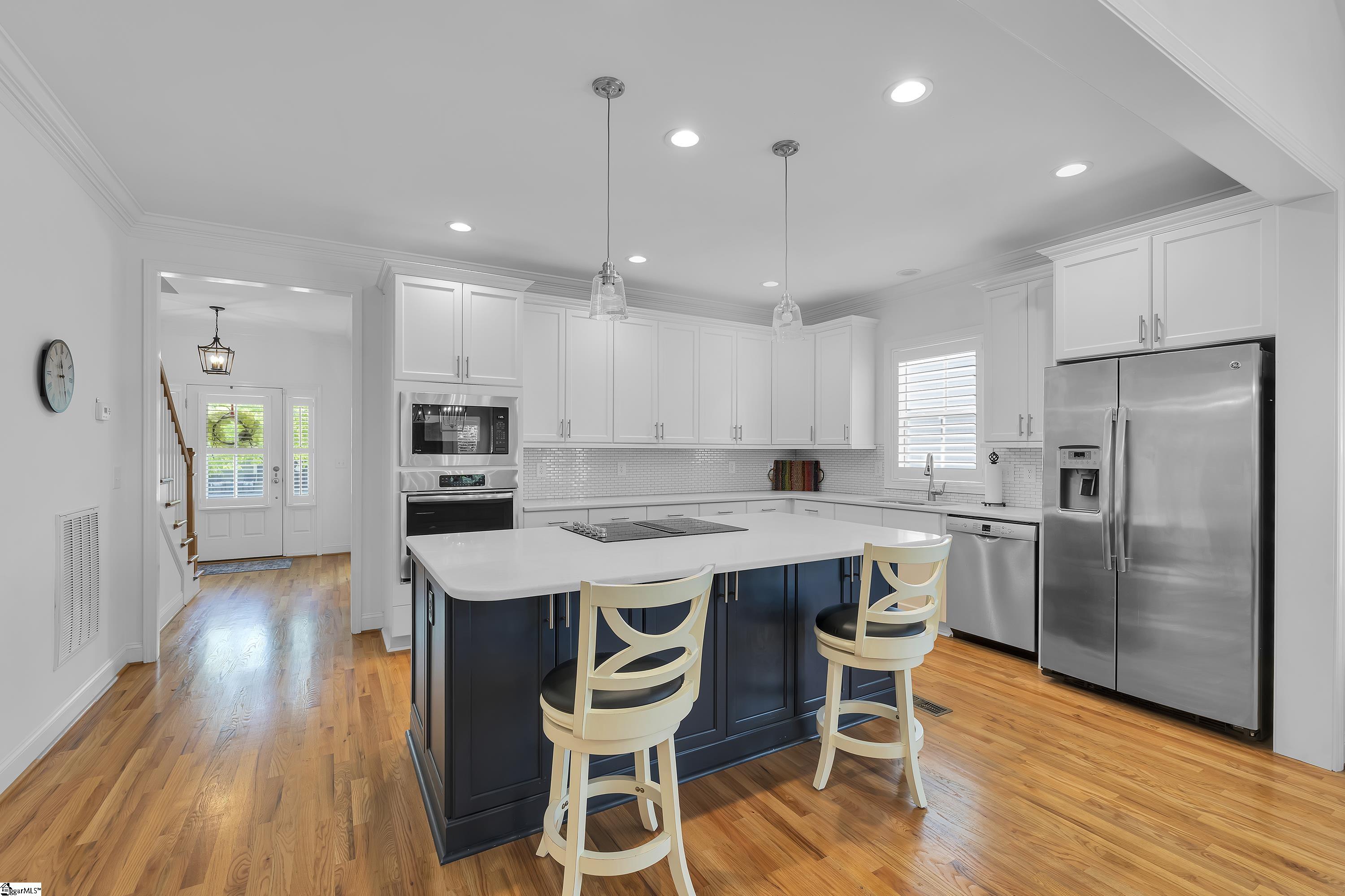 23 Highcroft Court Greenville, SC 29607 - Photo 4 of 27