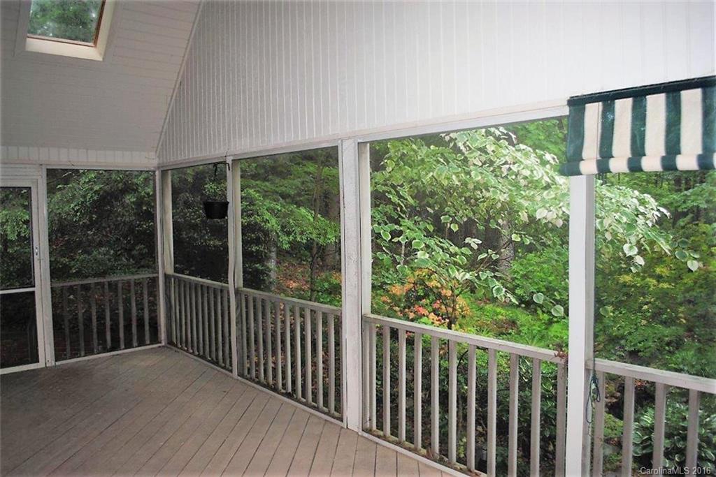 108 Robin Road Brevard, NC 28712 - Photo 5 of 19 Gallery Image 5