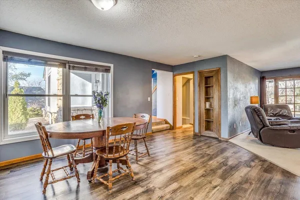 $325,000 | 820 Madapalla Court, Derby, KS 67037