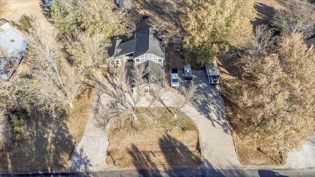 $325,000 | 820 Madapalla Court, Derby, KS 67037