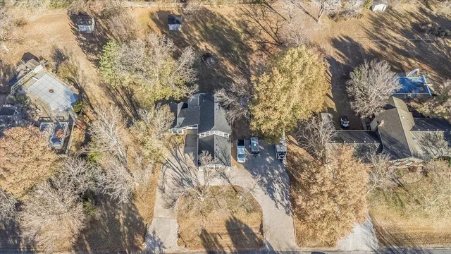 $325,000 | 820 Madapalla Court, Derby, KS 67037