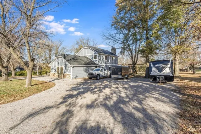 $325,000 | 820 Madapalla Court, Derby, KS 67037