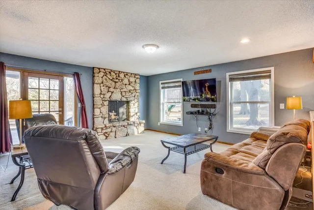 $325,000 | 820 Madapalla Court, Derby, KS 67037