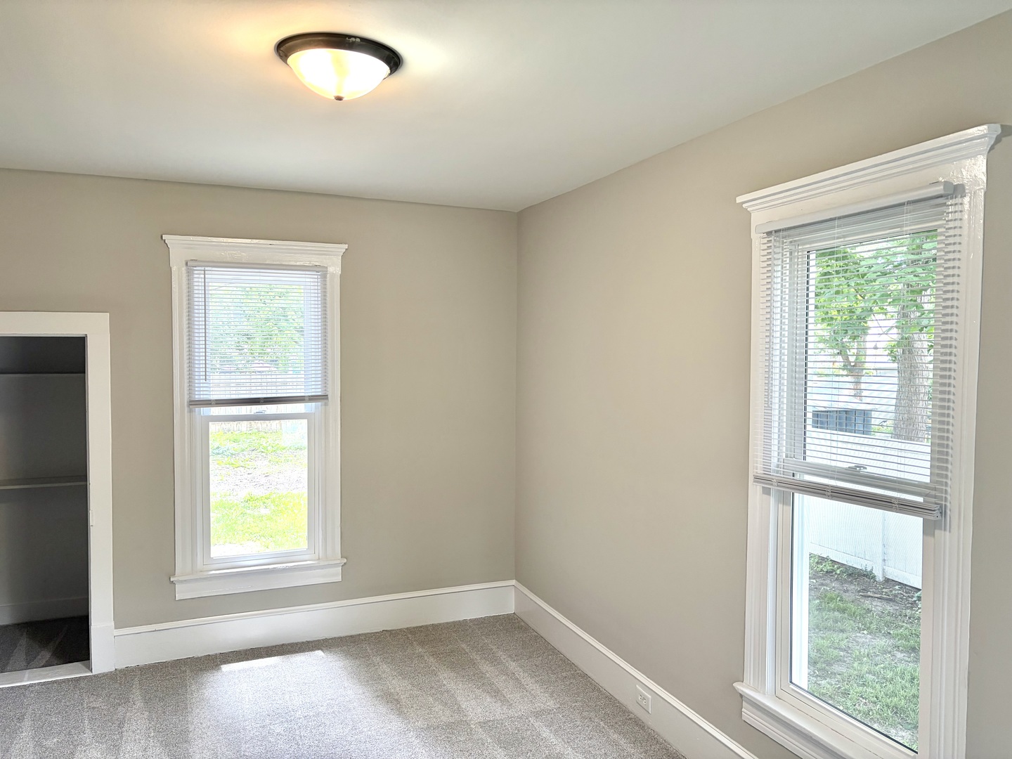 809 Douglas Street Bloomington, IL 61701 - Photo 16 of 18
