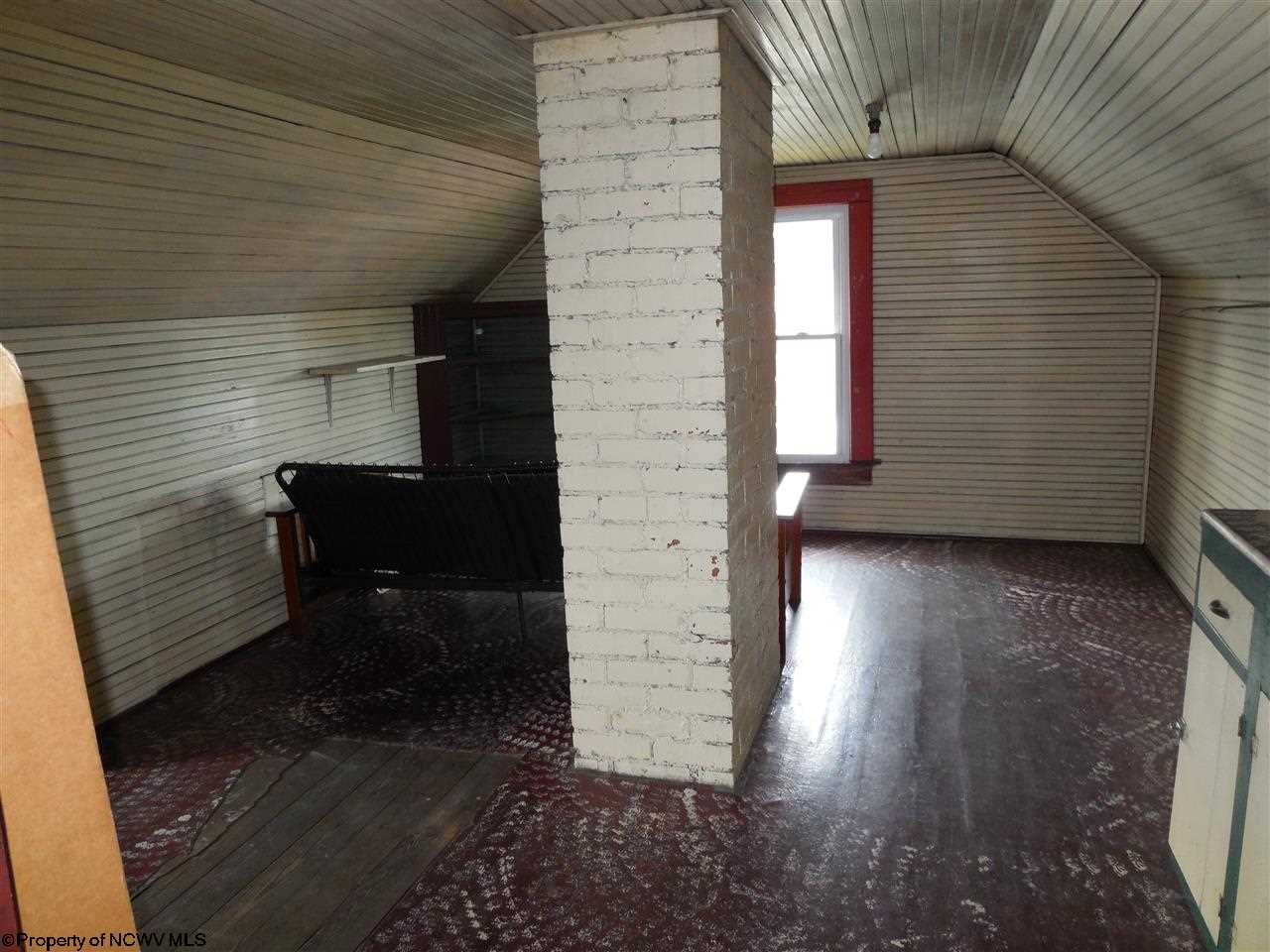 114 Reeves Avenue Fairmont, WV 26554 - Photo 16 of 17 Gallery Image 16