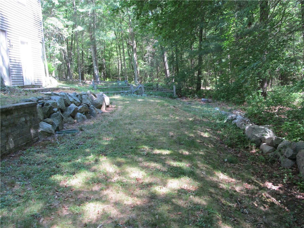 155 Gold Mine Road Glocester, RI 02814 - Photo 7 of 8