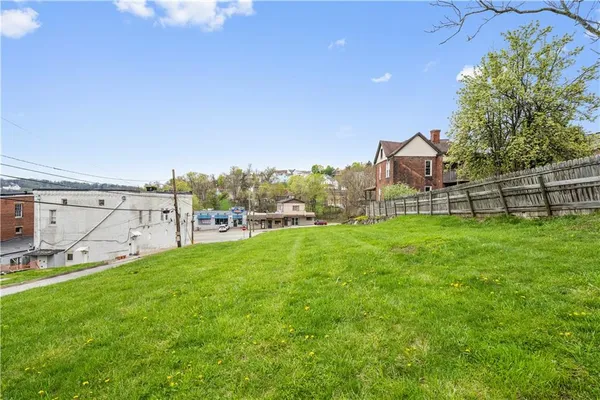 $60,000 | 401 West Chestnut Street, Washington, PA 15301