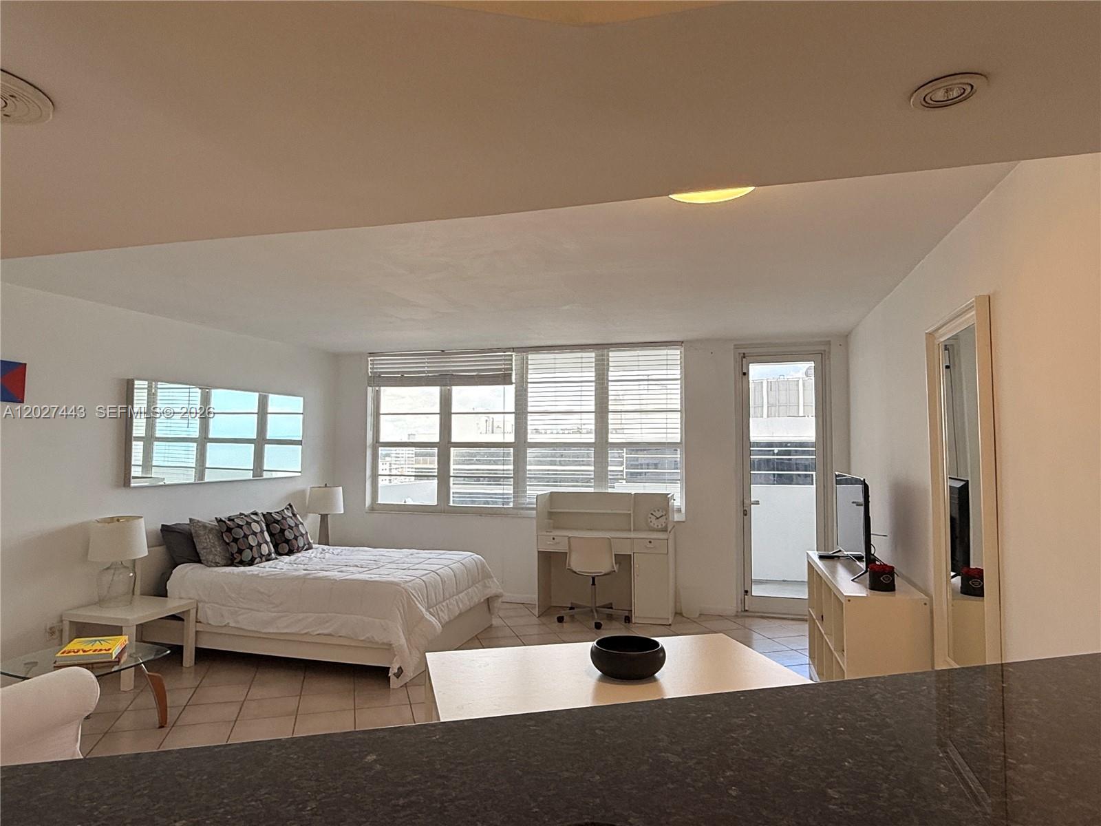 100 Lincoln Road, Unit 1427 Miami Beach, FL 33139 - Photo 8 of 26