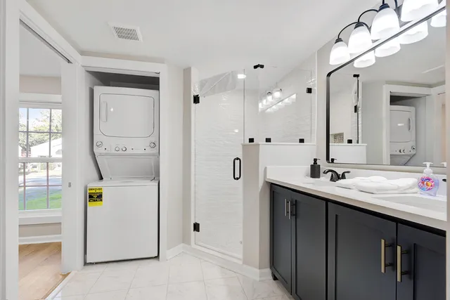 $3,200 | 4731 Spruce Street, North Charleston, SC 29405