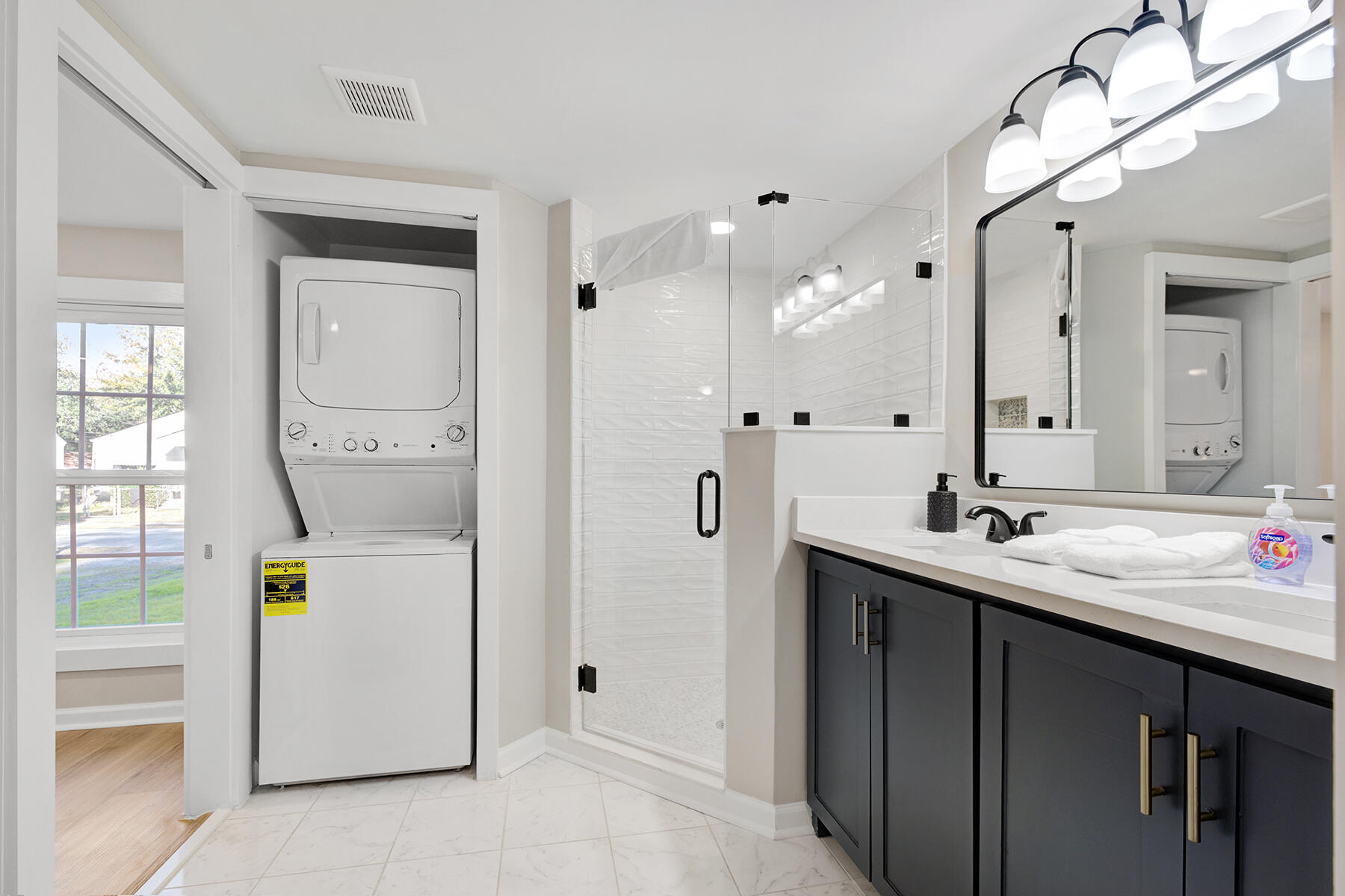 4731 Spruce Street North Charleston, SC 29405 - Photo 18 of 32 laundry