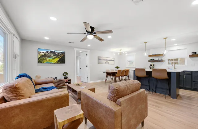 $3,200 | 4731 Spruce Street, North Charleston, SC 29405