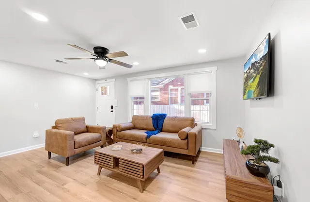 $3,200 | 4731 Spruce Street, North Charleston, SC 29405