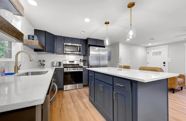 $3,200 | 4731 Spruce Street, North Charleston, SC 29405