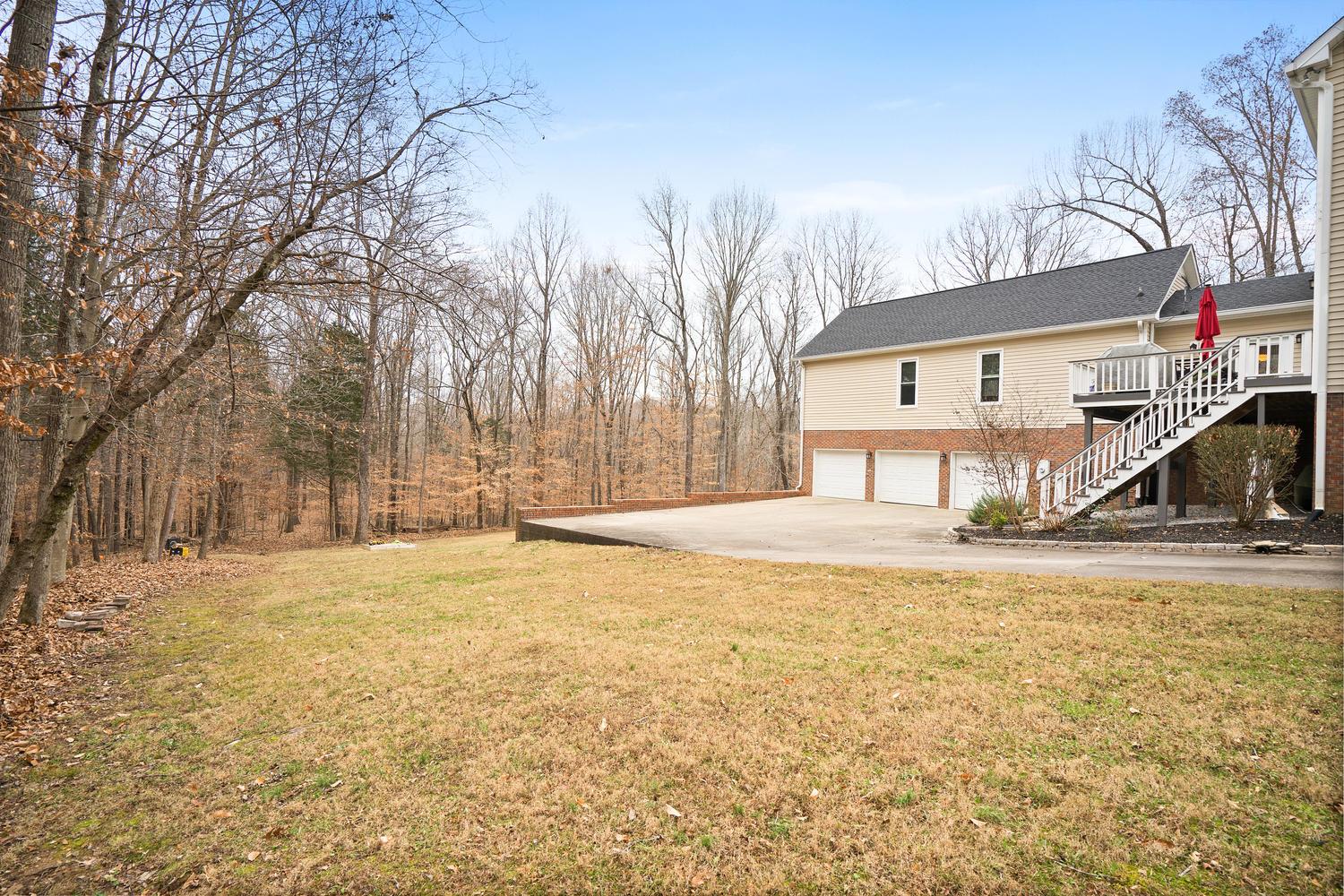 1041 Steel Springs Road Clarksville, TN 37040 - Photo 28 of 30 Gallery Image 28