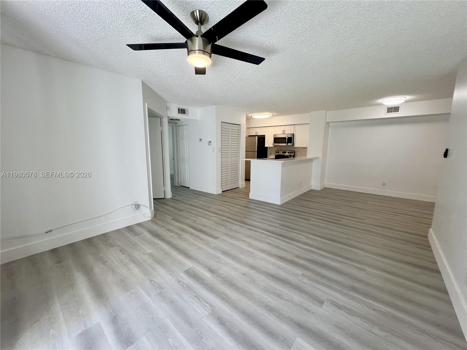 640 South Park Road, Unit 124 Hollywood, FL 33021 - Photo 4 of 31 Photo 4