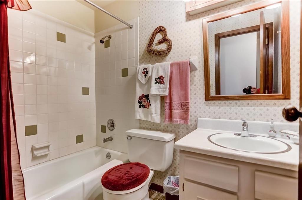 1301 Cornish Road Troy, OH 45373 - Photo 13 of 19 Gallery Image 13
