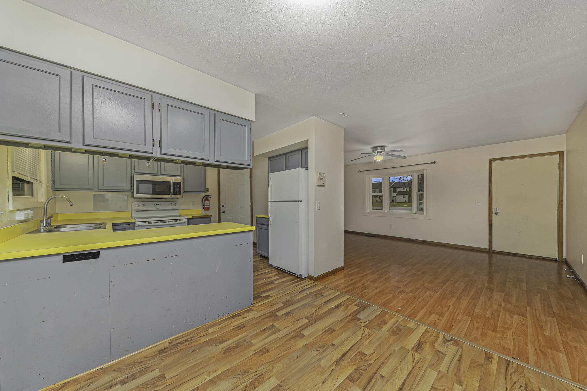 1031 East Hoffman Street Three Rivers, MI 49093 - Photo 13 of 20 Converted_26