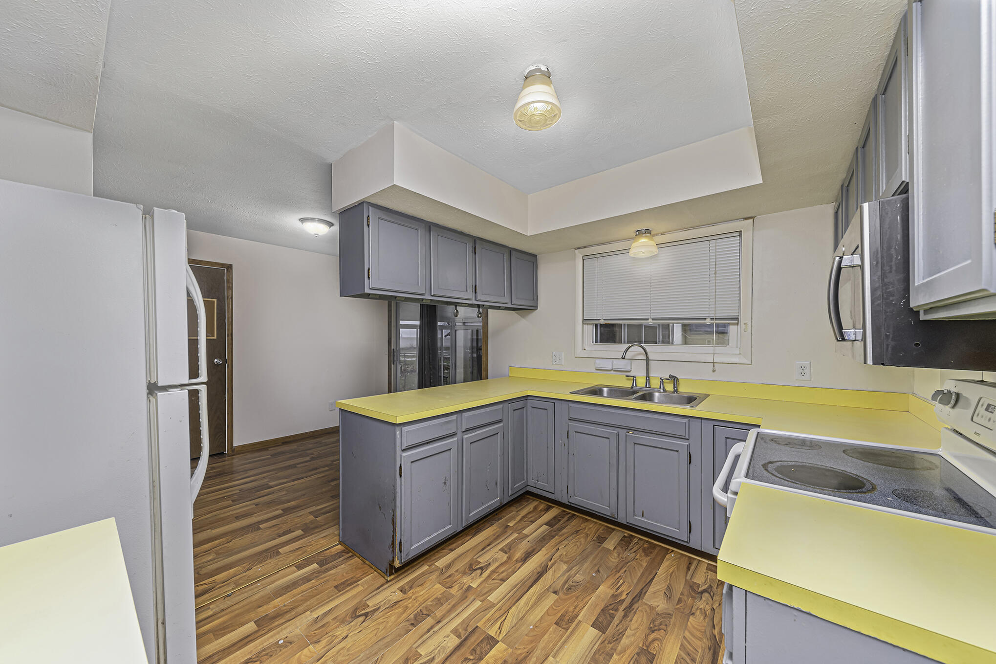 1031 East Hoffman Street Three Rivers, MI 49093 - Photo 10 of 20 Converted_15