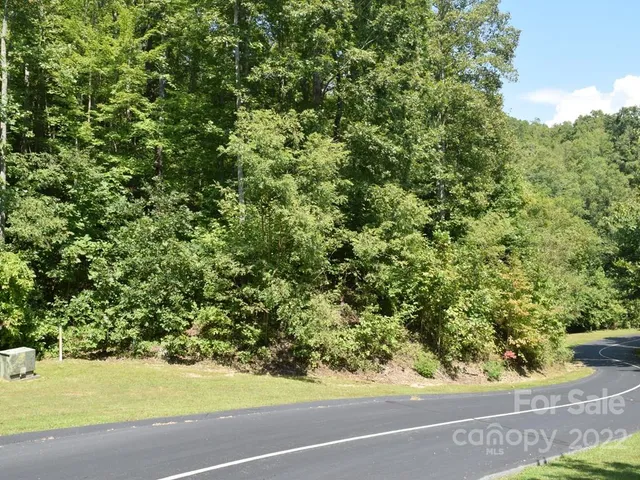 $35,000 | 216 Mountain Crest Drive, Unit 34, Hendersonville, NC 28739