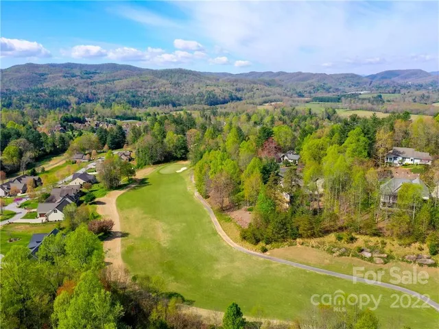 $35,000 | 216 Mountain Crest Drive, Unit 34, Hendersonville, NC 28739