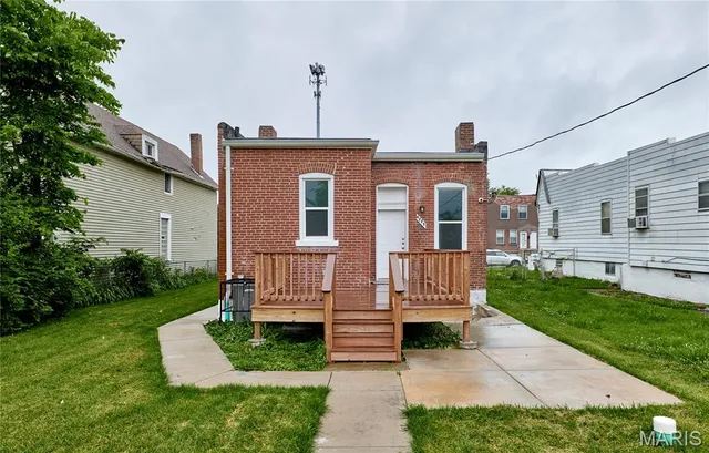 $99,900 | 4275 Ashland Avenue, St. Louis, MO 63115