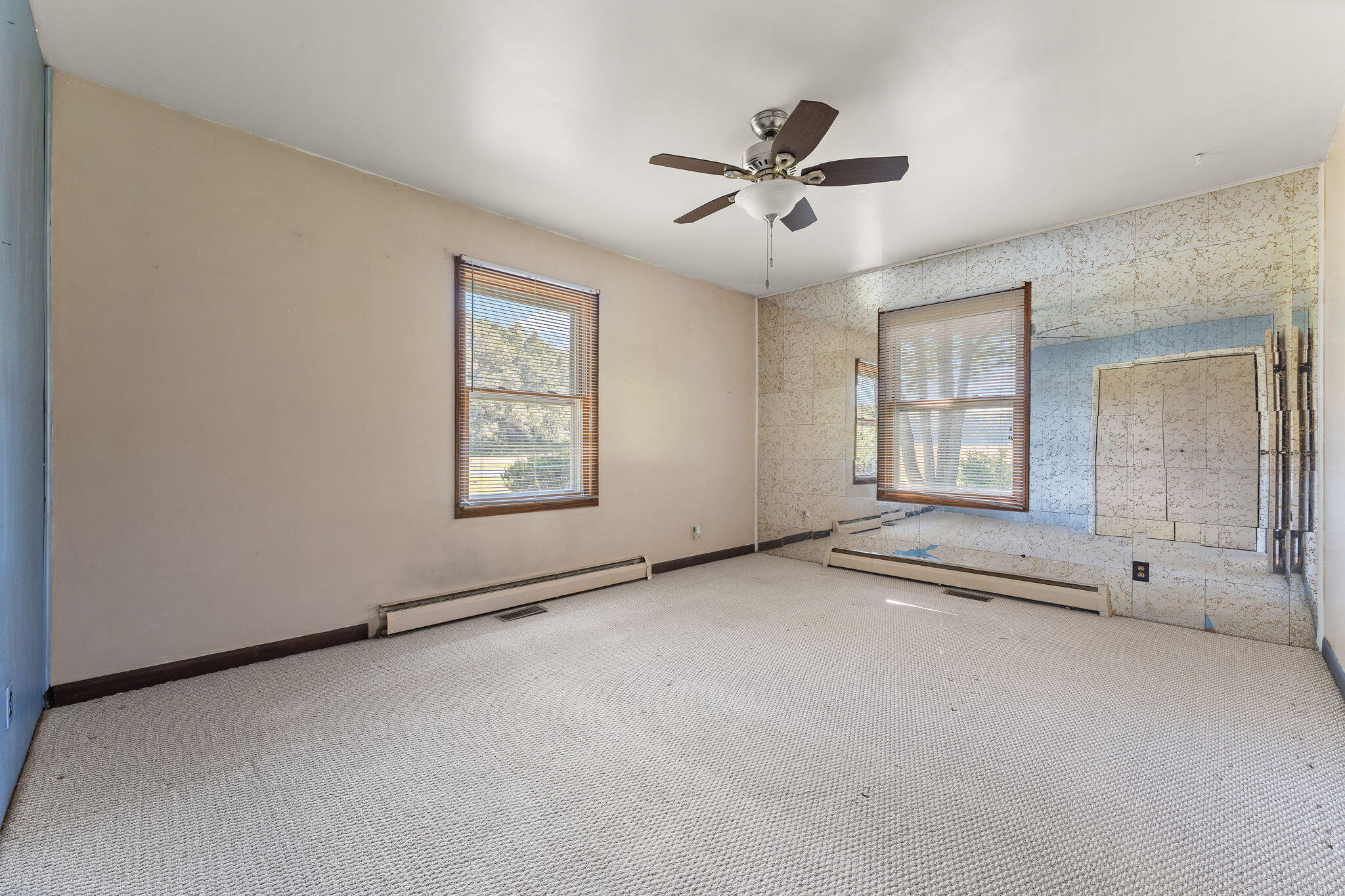 575 Old Chicago Road Michigan City, IN 46360 - Photo 11 of 25 2048x1365