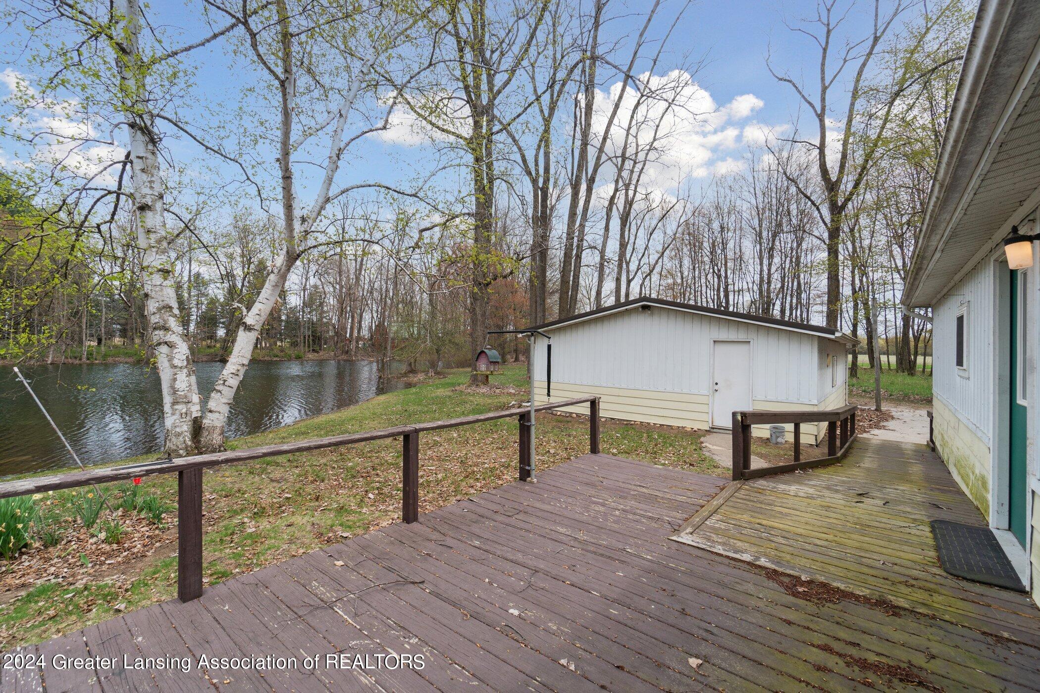 3350 South Crapo Road Ithaca, MI 48847 - Photo 9 of 39 3350-S-Crapo-Rd-Ithaca-MI-48847-WindowSt