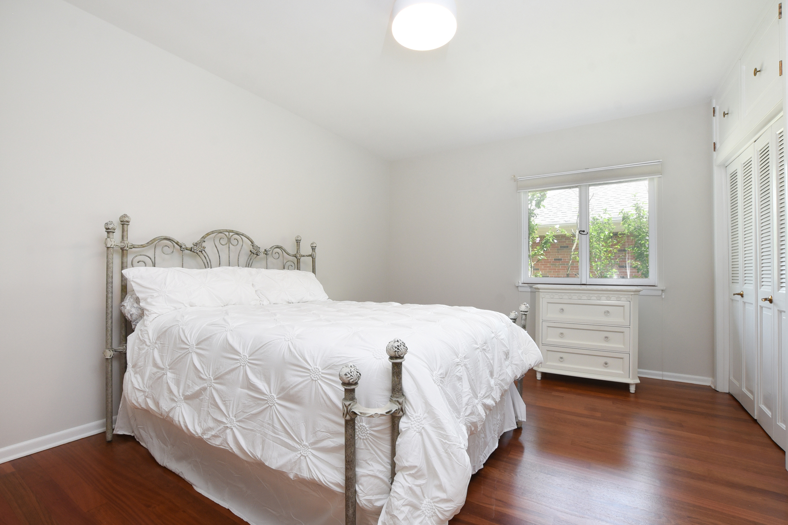 285 Gatesby Road Riverside, IL 60546 - Photo 22 of 51