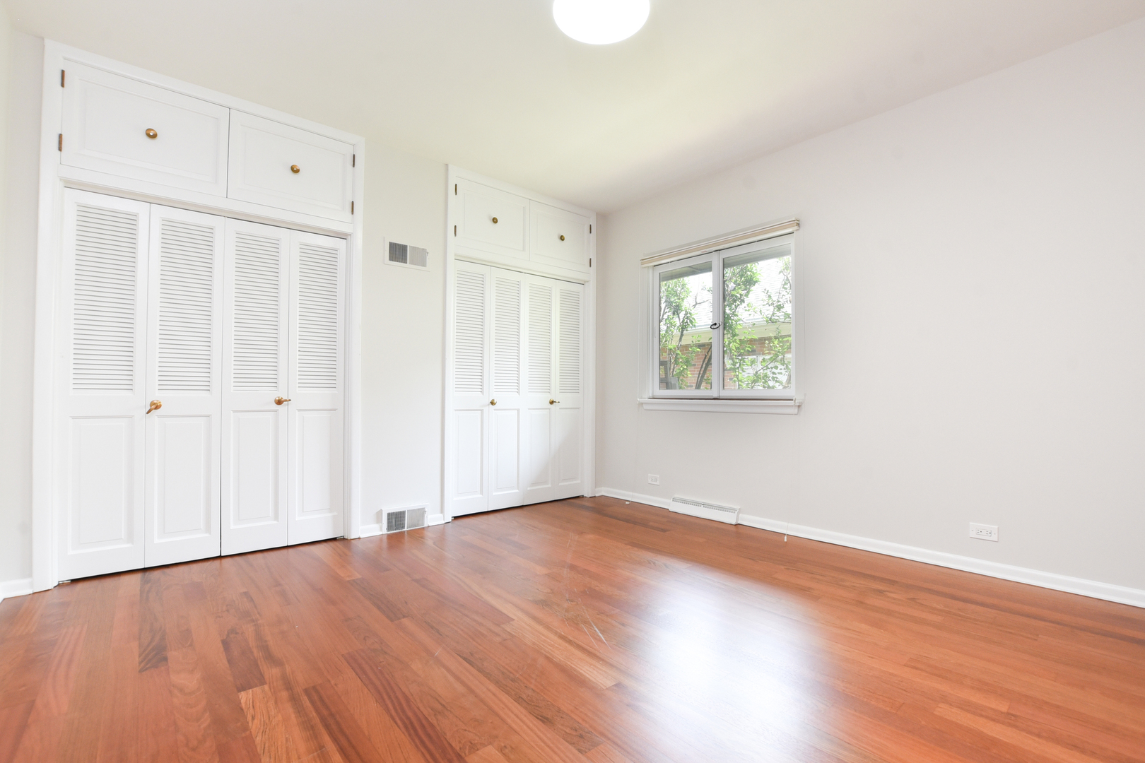 285 Gatesby Road Riverside, IL 60546 - Photo 25 of 51