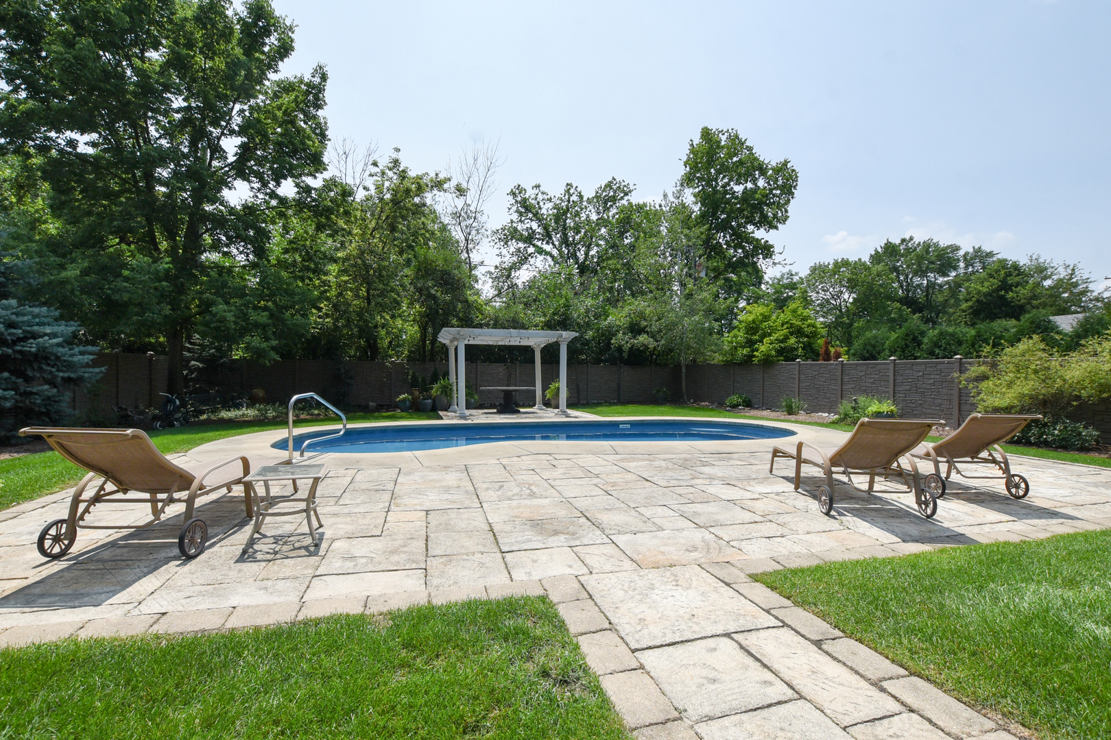 285 Gatesby Road Riverside, IL 60546 - Photo 47 of 51