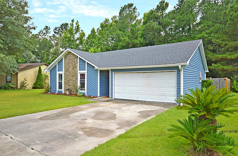 119 Iron Road Summerville, SC 29486 - Photo 3 of 25 DSC_0877-copy
