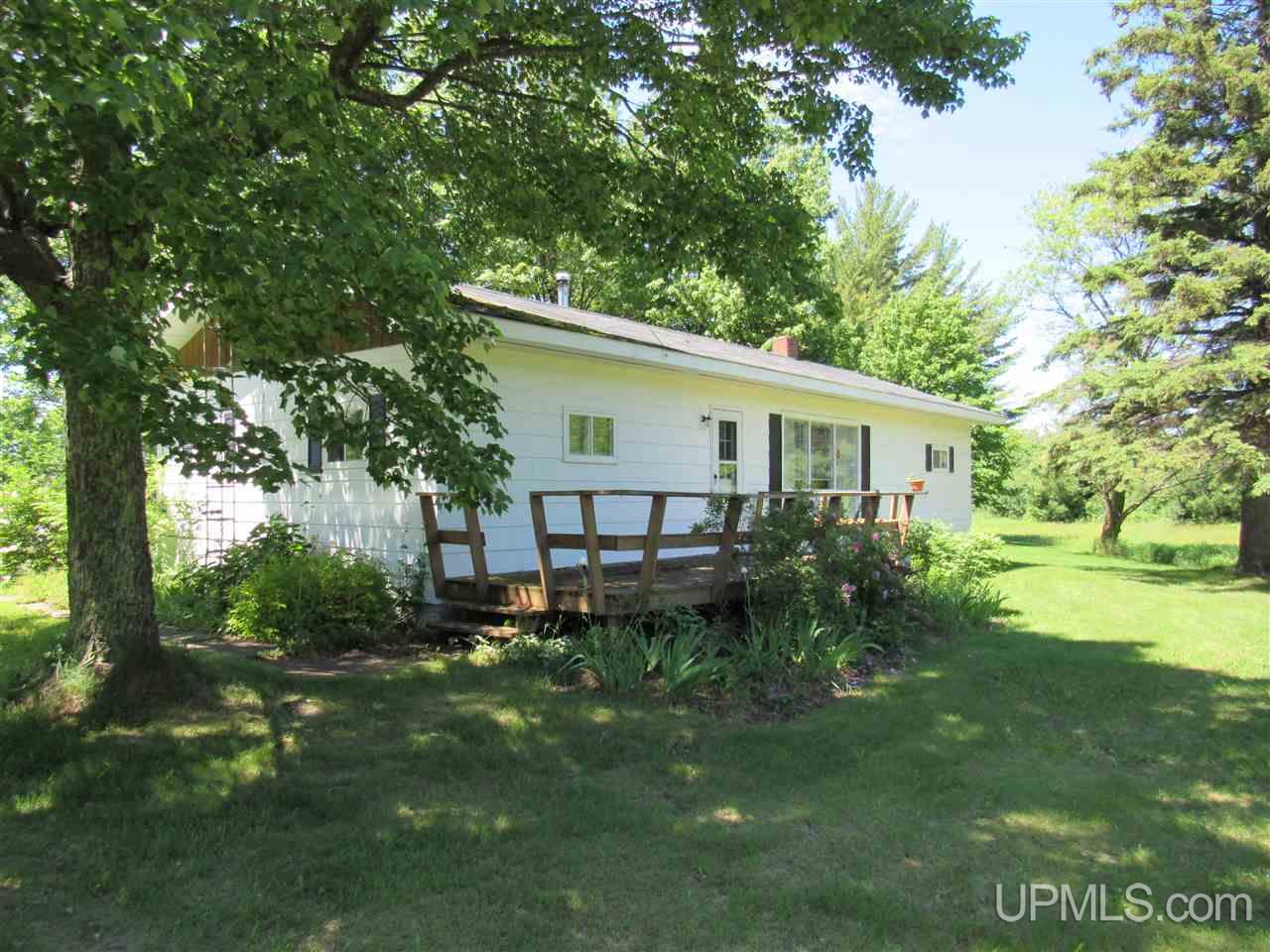 33615 L P Walsh Road Ontonagon, MI 49953 - Photo 1 of 36 Gallery Image 1