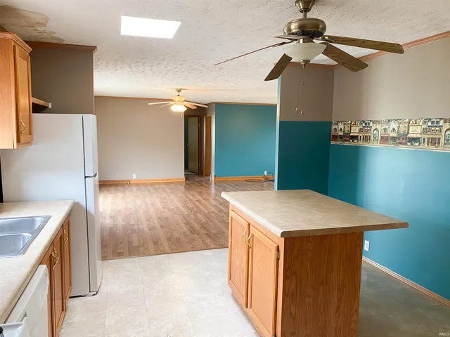 $150,000 | 5369 East 700 South, Lynn, IN 47355