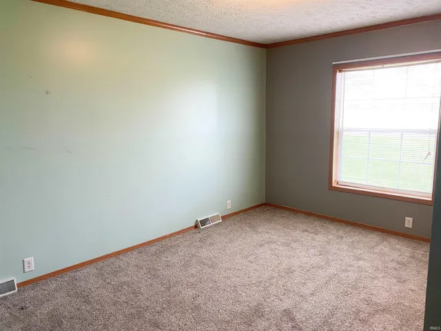 $150,000 | 5369 East 700 South, Lynn, IN 47355