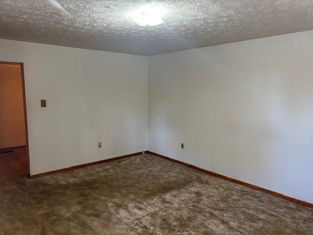 226 Waterman Road Clairton, PA 15025 - Photo 8 of 14 Gallery Image 8