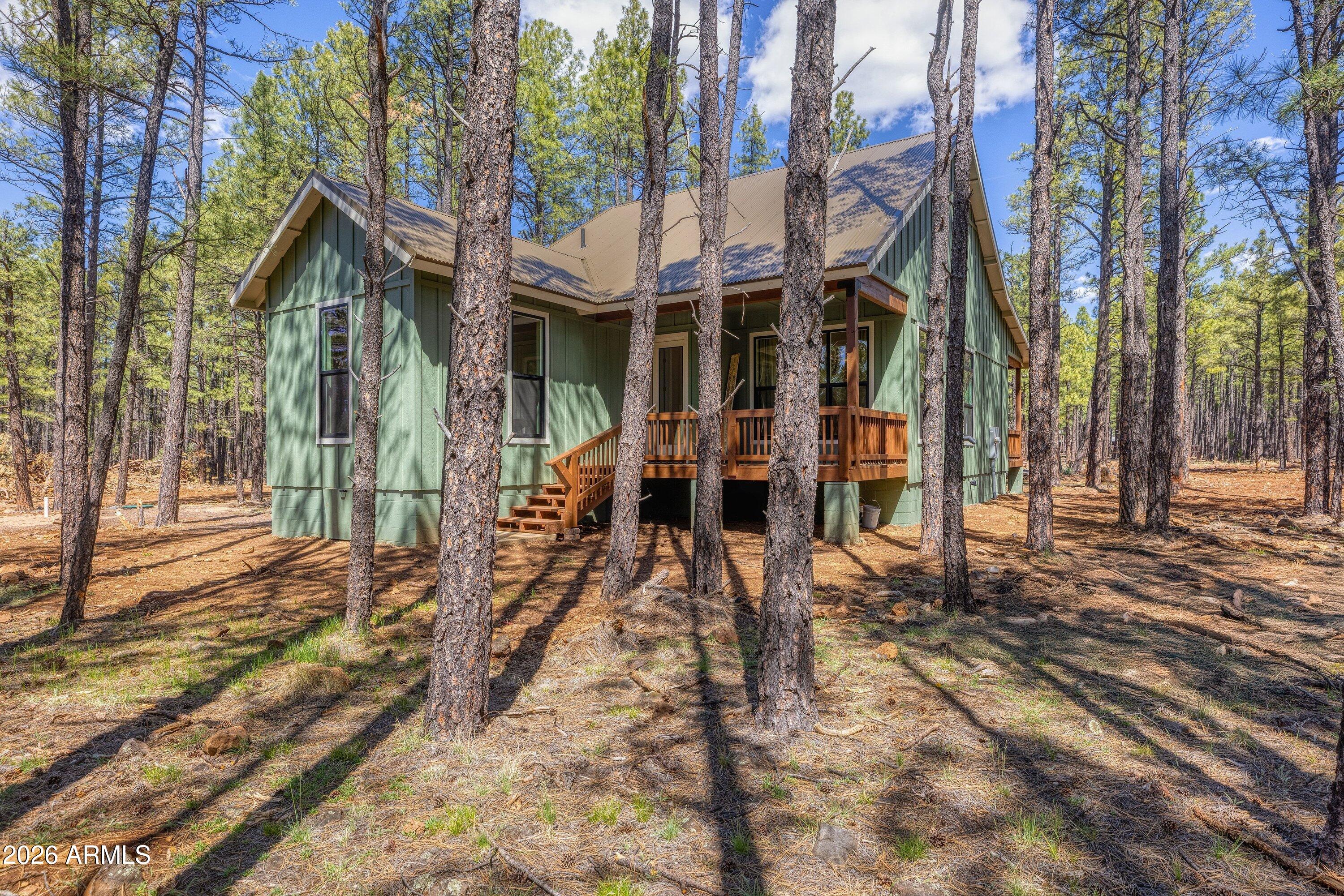 913 Birdsong Way Pinetop, AZ 85935 - Photo 27 of 34 Back Deck